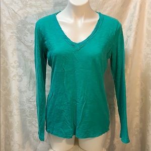 Women's Long Sleeve V-neck Top